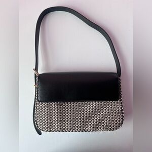 Black & Cream Woven Shoulder Bag – Faux Leather Trim – Gold Hardware